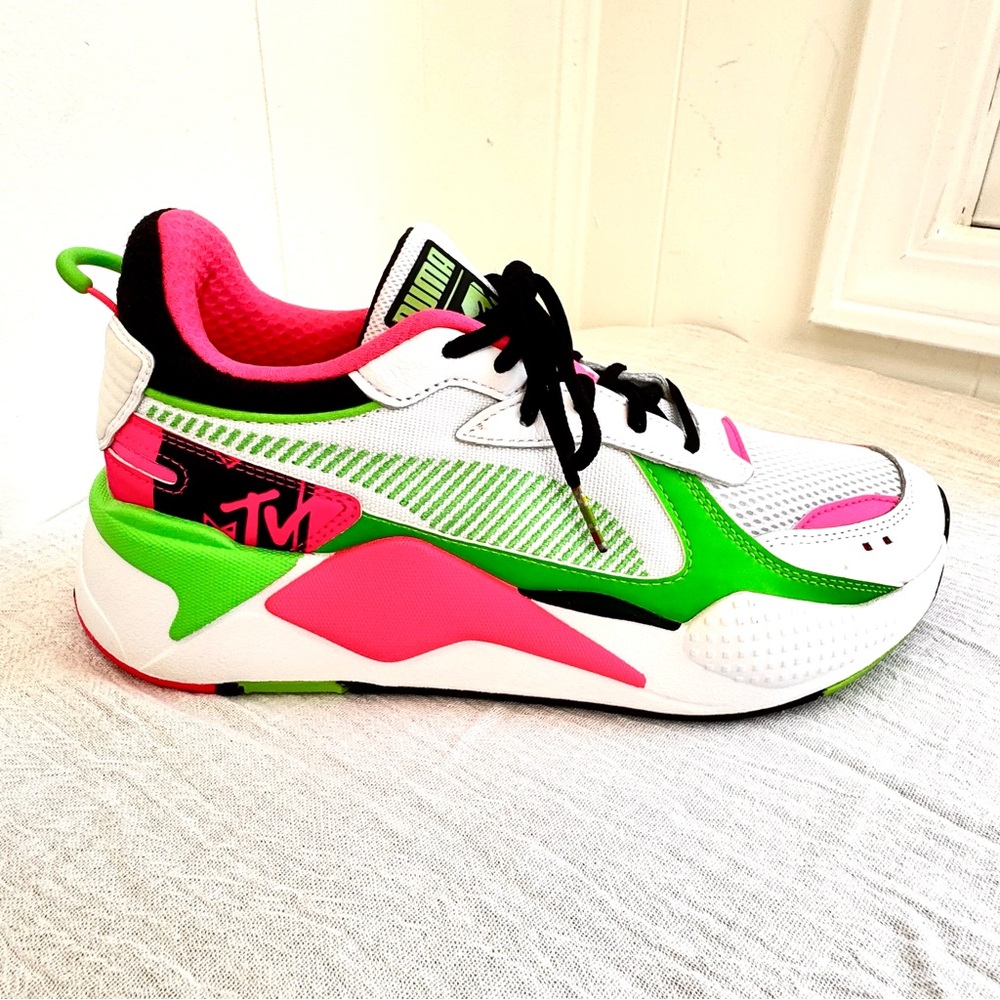 PUMA MTV x RS-X Tracks Bold 80s style 370408-01 8 EUC Neon Pink Green Pumas
